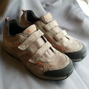 New Propet Leather athletic shoes, sz 15 EEE